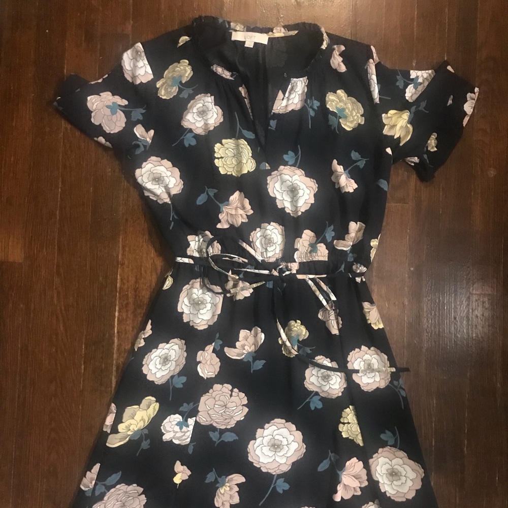 Loft Peony dress size L